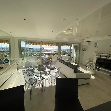 Apartment Bel Vue Sur La Marina Classe 3 Etoiles Villeneuve-Loubet