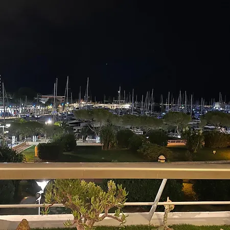 Bel Vue Sur La Marina Classe 3 Etoiles Apartment *